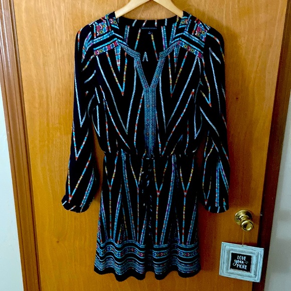 Black/multi-colored lightweight dress w/ inside lining. - Picture 1 of 4